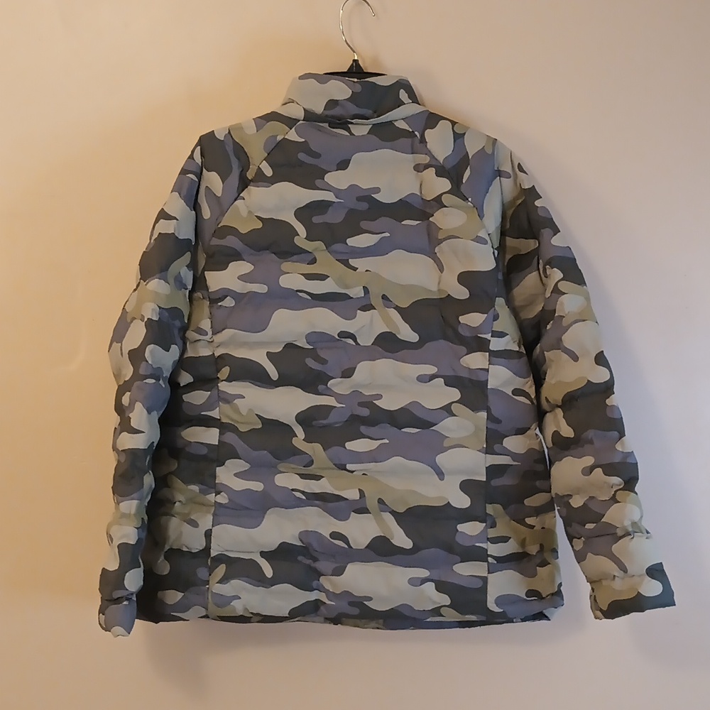 Time and Tru Puffer Jacket - Picture 6 of 10